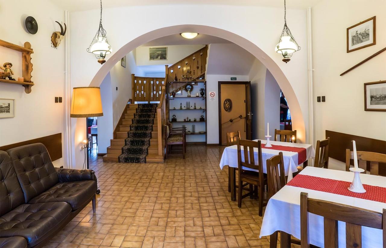 Gasthof Laci Betyár Hajdúszoboszló Exterior foto